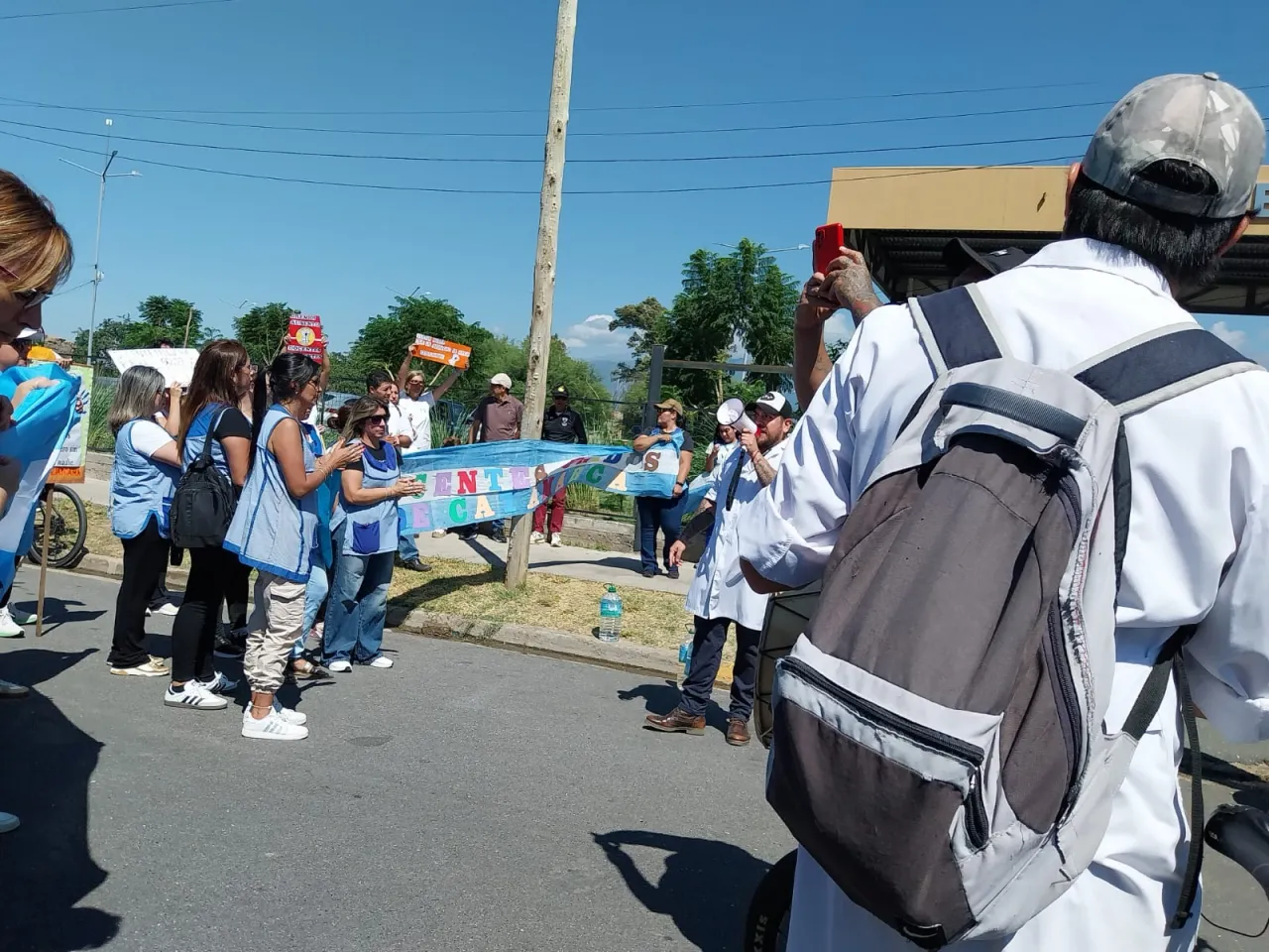 Dramático rescate en El Portezuelo: conductor se salva de milagro