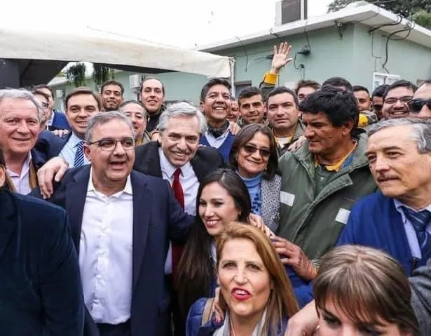 Durísima carta documento de la Metro-Goldwyn-Mayer a Fátima Florez