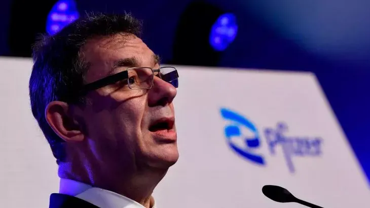 Dusso se lavó las manos y le echó la culpa a Jalil