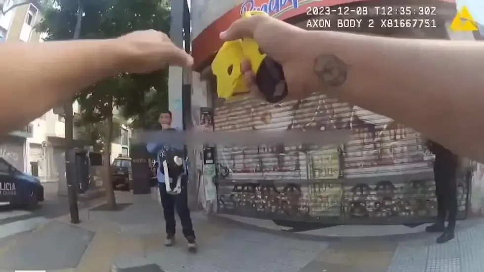 Efectivos de la Policía de la Ciudad chocaron entre sí