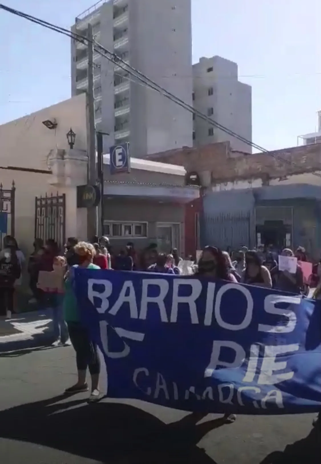 Efecto Ameri: la escena de alto voltaje de un consultor político con una mujer