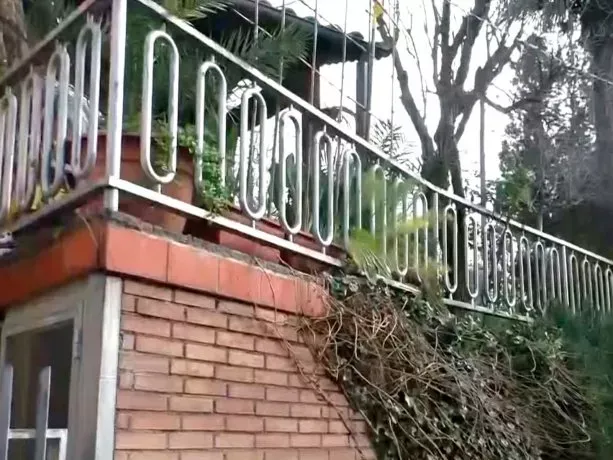 Egresados con COVID-19 en Bariloche: "Los tienen como rehenes"