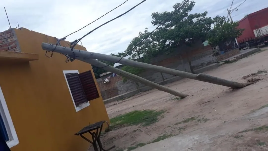El arquero de Gimnasia se pintó el mechón de Maradona