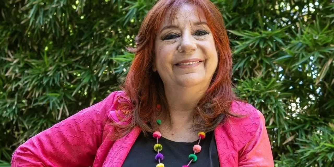 El conmovedor abrazo que cambió todo: Antonio estaba desaparecido y su esposa lo reconoció en un video viral