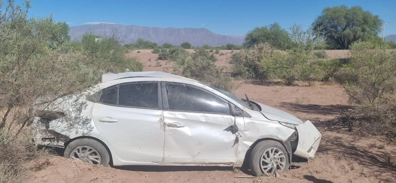 El curioso ritual de Cinthia Fernández para ahuyentar la envidia y atraer el dinero en su nuevo local