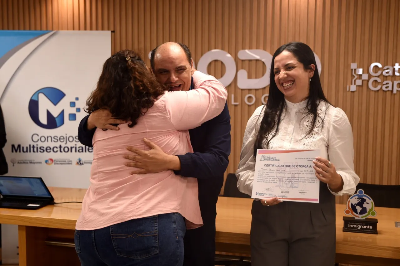 El espacio político de Tiago Puente decide bajarse de la interna del partido