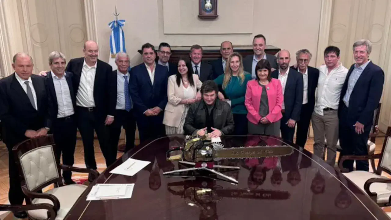 El Gobierno admitió que perdió todas las votaciones en Diputados: acusó a la UCR de ser funcionales al kirchnerismo