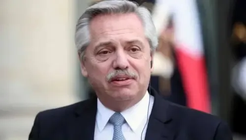 El Gobierno aseguró que en 2023 llegarán las vacunas bivalentes
