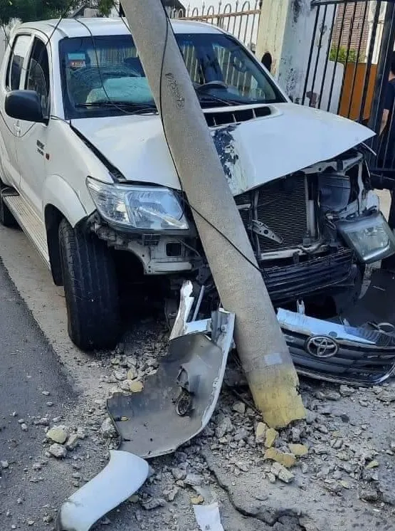 El hermoso gesto de un policía con una madre y su hijo en situación de calle