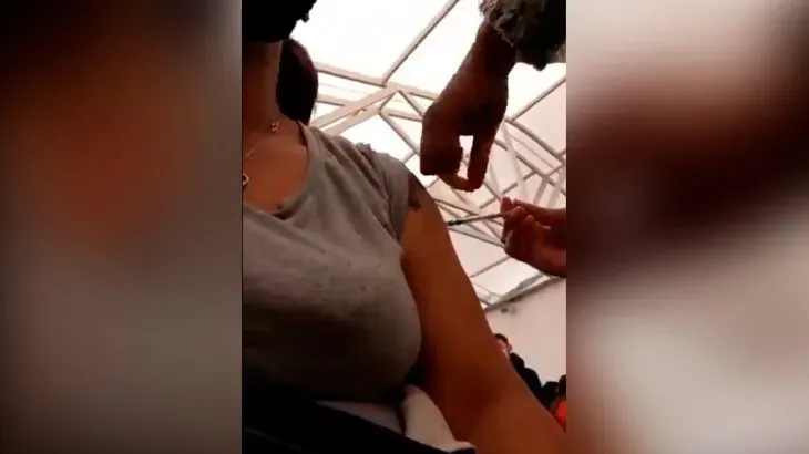 El hijo de Alberto Fernández estalló por la polémica con los penes de madera