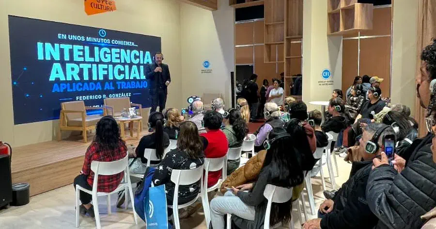 El Nodo Tecnológico lanza la conferencia "IA: El futuro ya empezó" con demostración de robótica en vivo