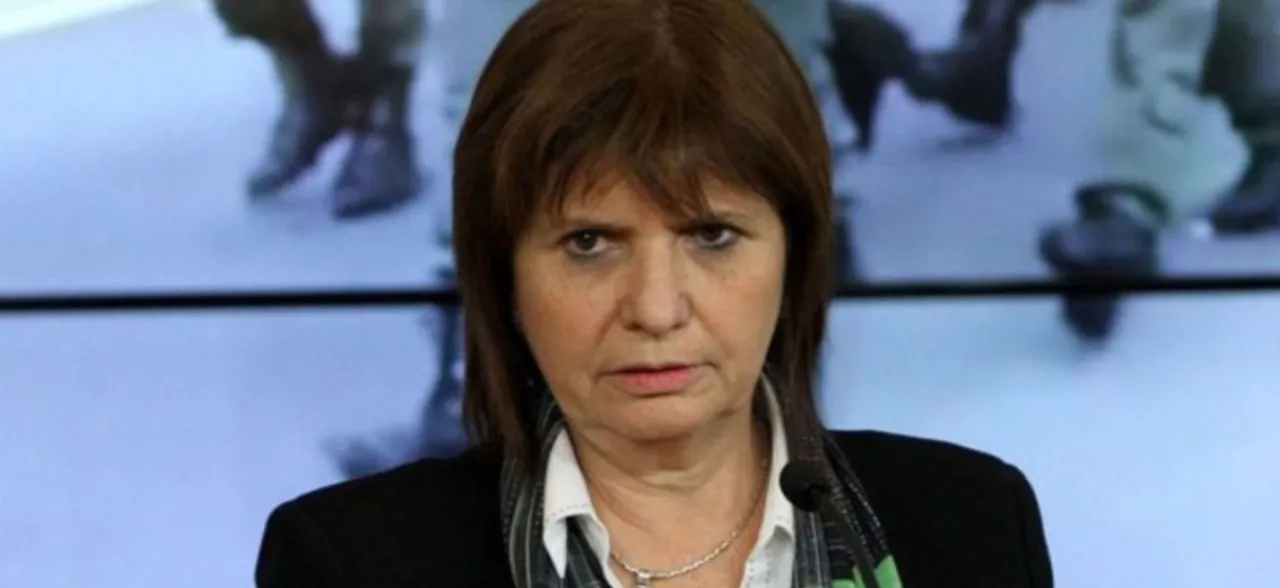 El nuevo look de Isabel Macedo: en las redes la compararon "es la nueva Moni Argento"