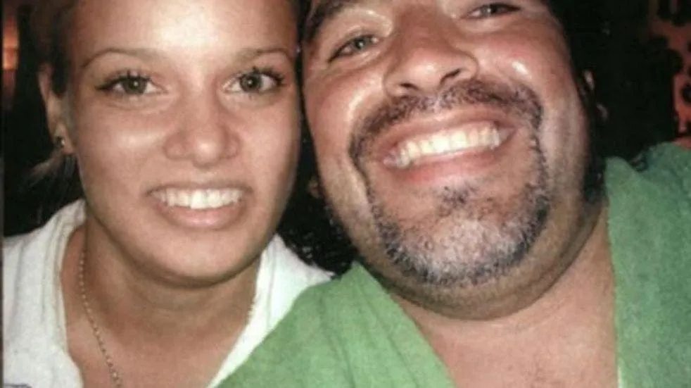 El perfecto "corte láser" de una antigua roca en Arabia Saudita que ni los científicos pueden explicar