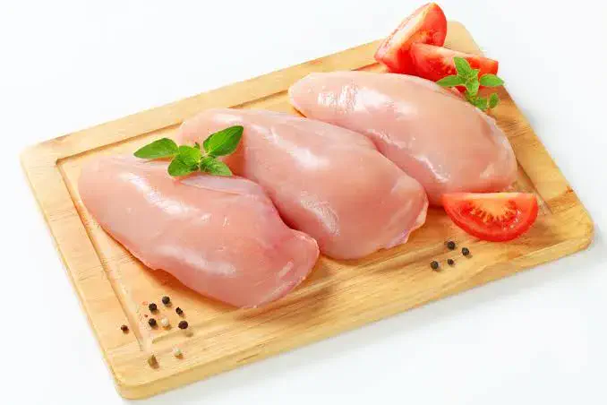 El pollo ya supera a la carne vacuna y lidera el consumo