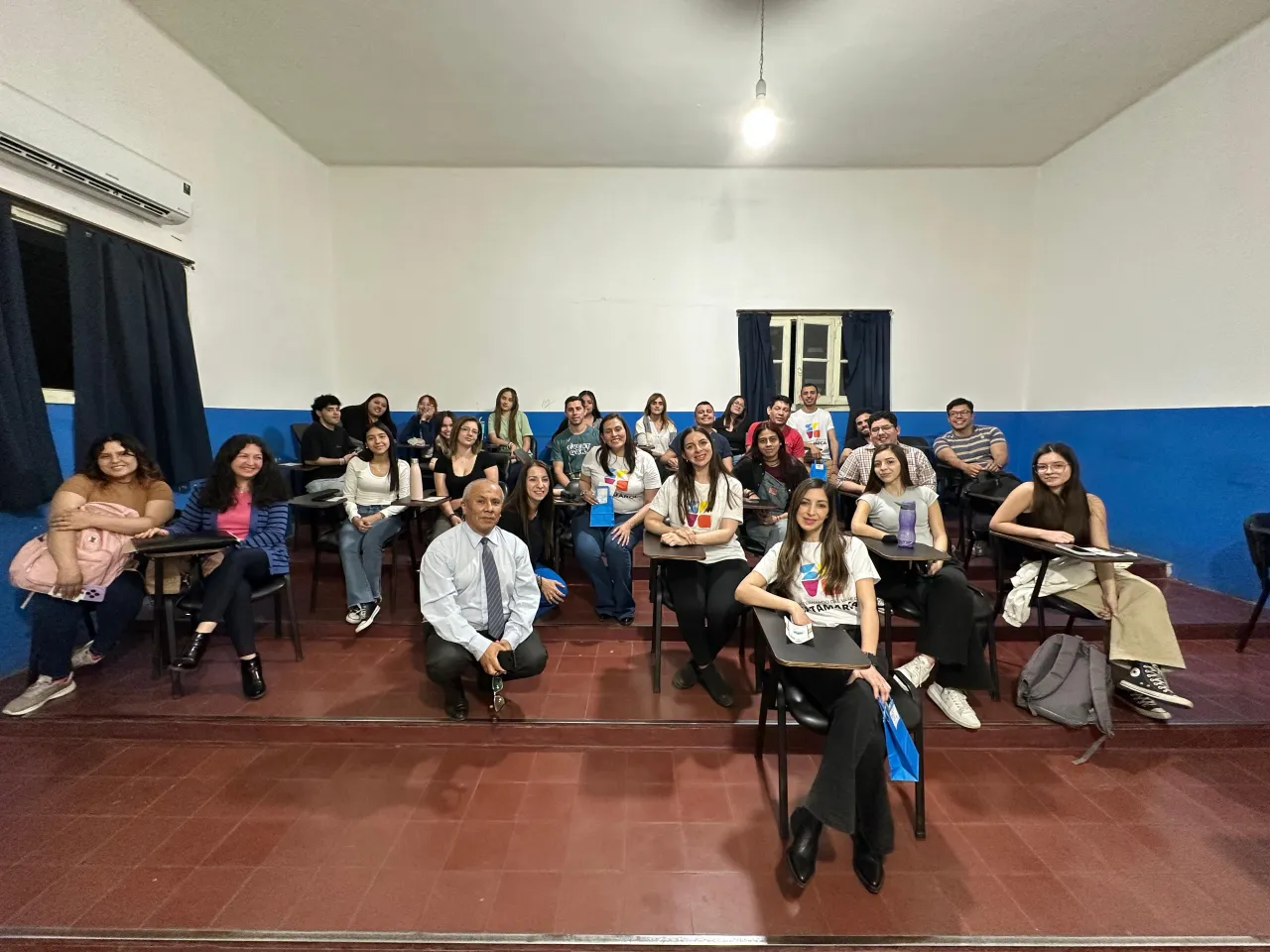 El truco de respiración que alivia la pesadez tras las comidas