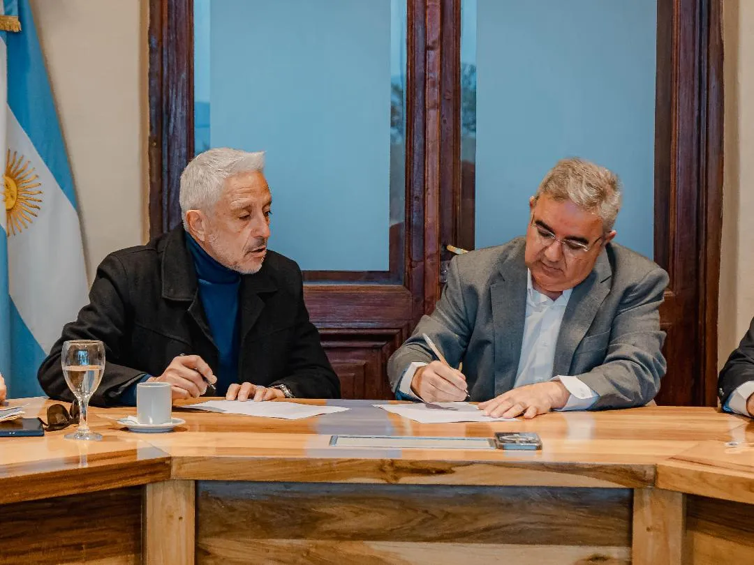 Emanuel Ortega fue duro contra el ex de Julieta Prandi