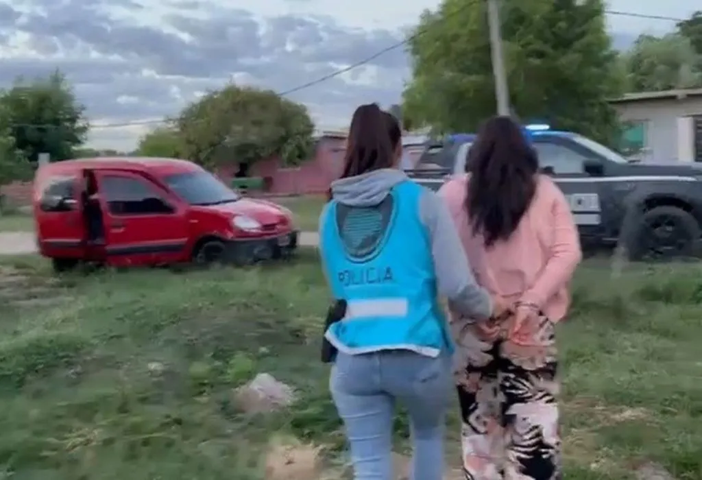 Emotivo reencuentro: Nahuel Gallo volvió a ver a su familia tras su detención ilegal