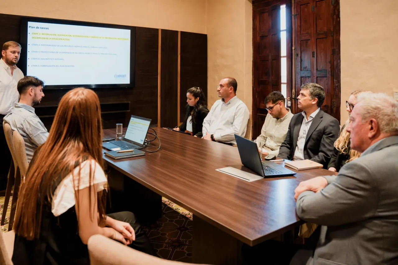 Empleadas domésticas: nuevo aumento de sueldo para estas categorías