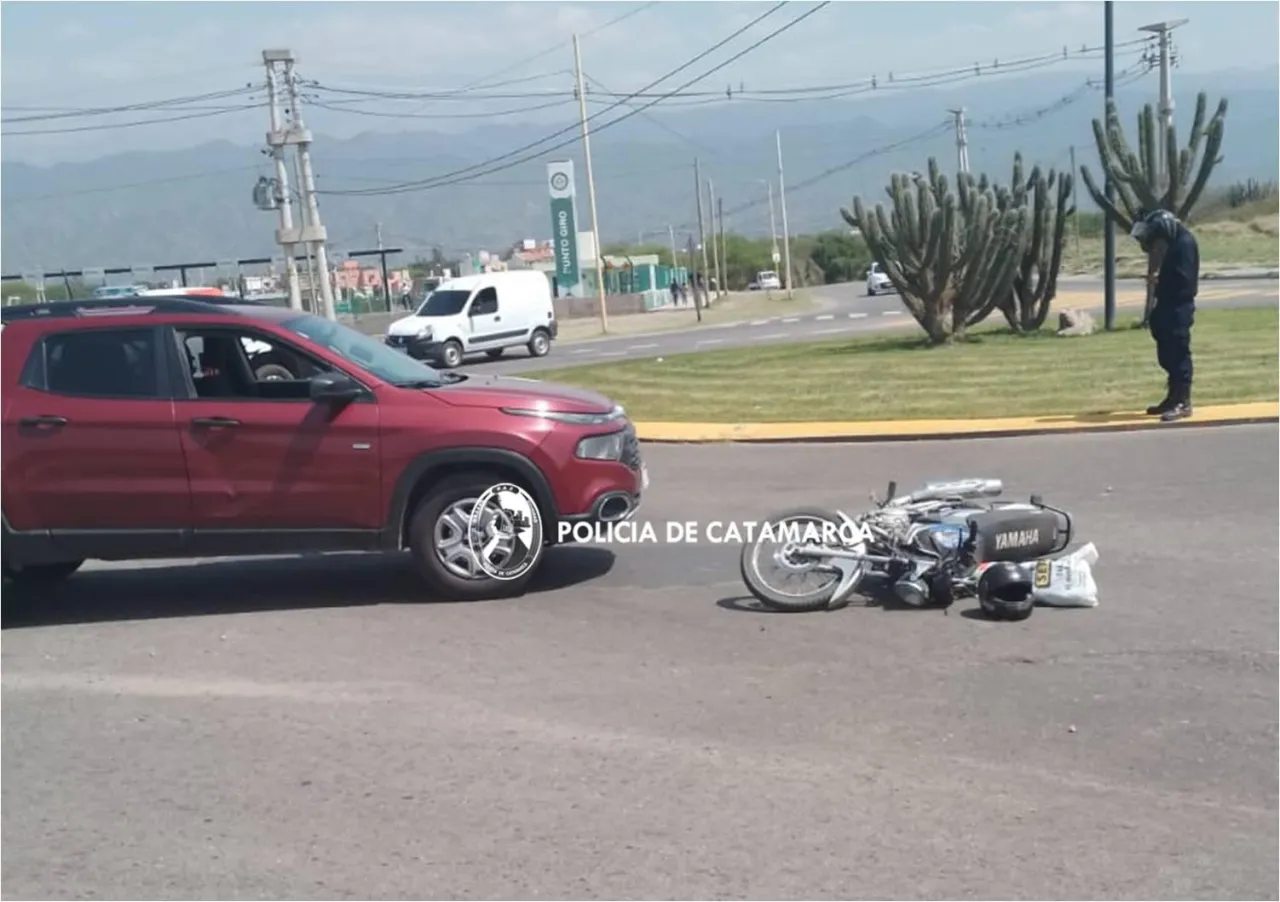 Empleado municipal deliraba con "demonios" y falleció en la Comisaría tras brote psicótico