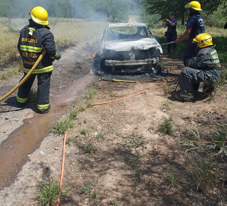 Empujó a su pareja, la hizo caer y se escondió en un descampado: la mujer debió ser hospitalizada