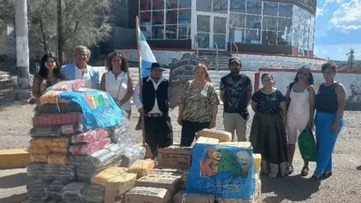 En Hualfín, el Gobernador participó de actividades por el Día de la Mujer e inauguró la plaza “El Encuentro”