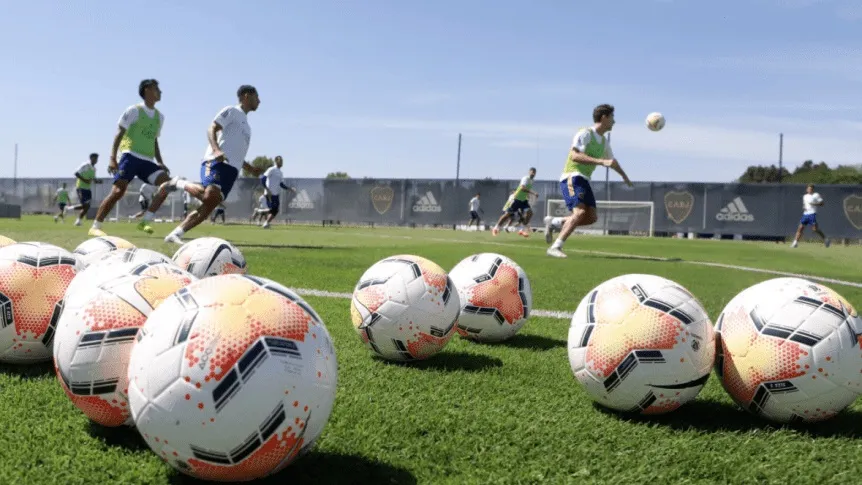 En medio de la denuncia por abuso sexual, Pavón se entrena por primera vez en Boca