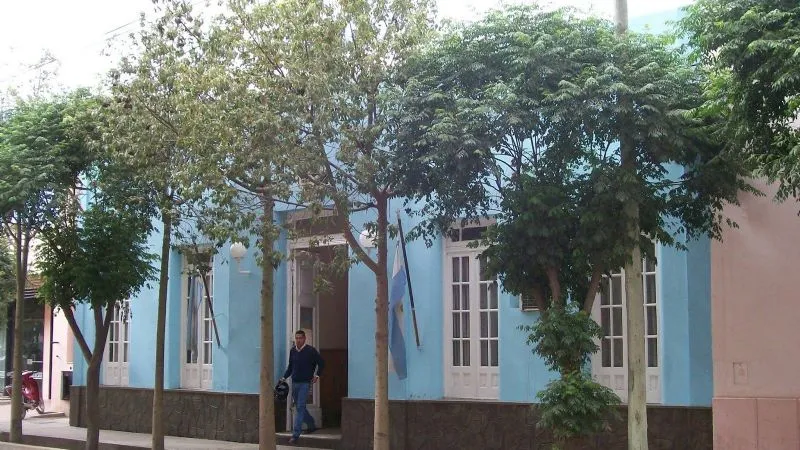En San Valentín atacó a las piñas a su pareja