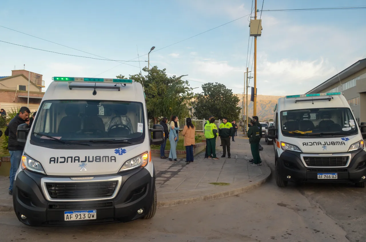 En un supermercado de la Capital un joven fue aprehendido y un adolescente demorado