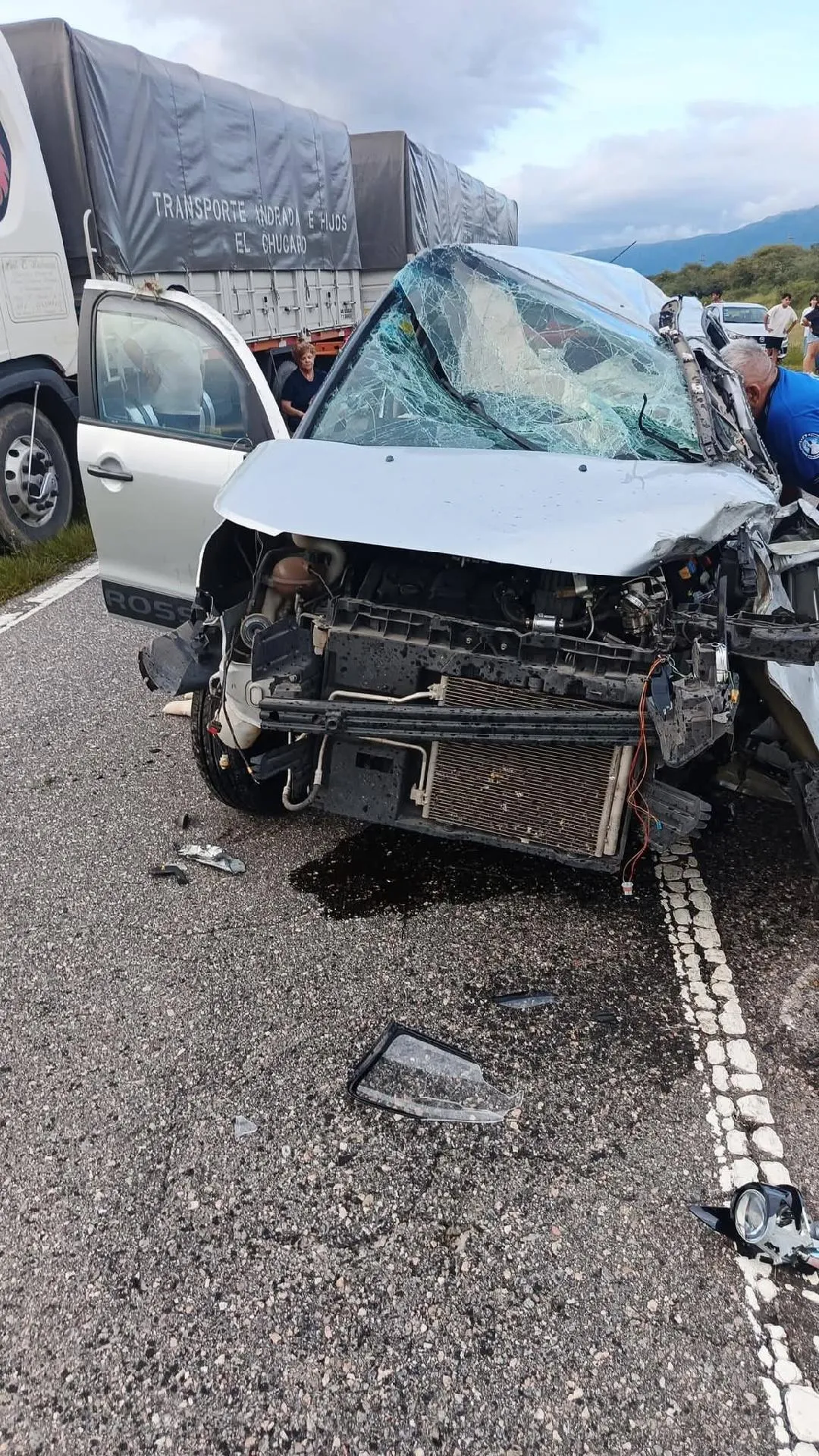 Encontró un trabajo de macumba en el baúl de su moto