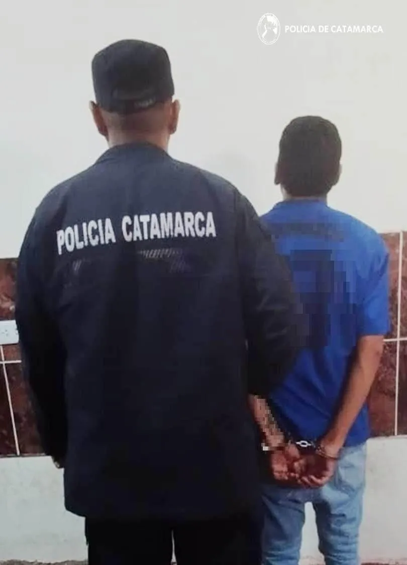 Entró a robar armado con un machete