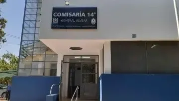 Entró a robarle con un arma de fuego mientras dormía