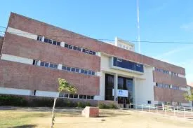 Entró a un sitio erótico, lo chantajeó una escort y aceptó una entrega controlada de dinero para atraparla