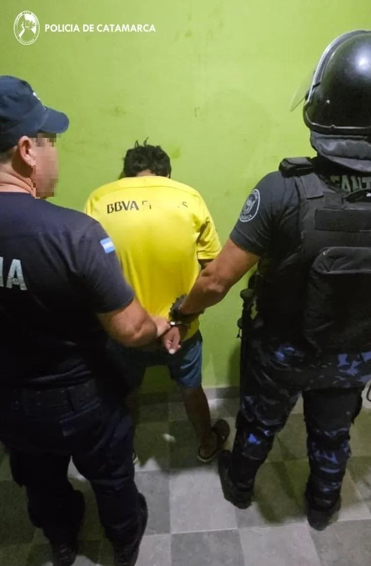 Escándalo con El Polaco: una fan lo destrozó tras un show