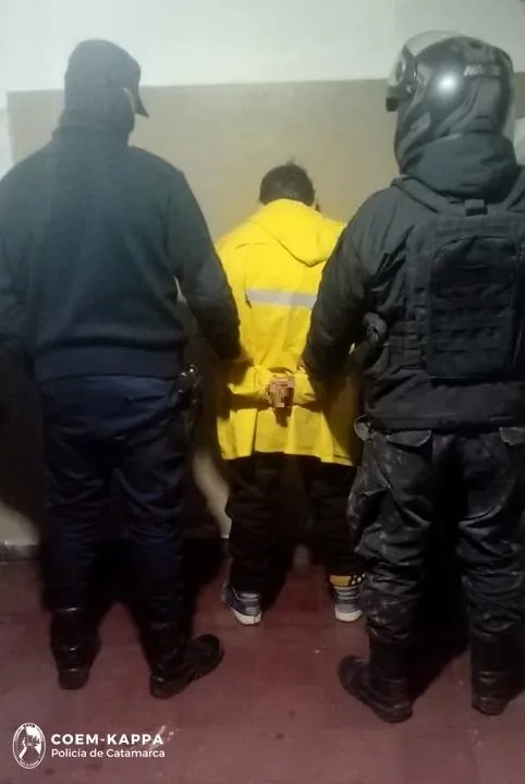Escándalo en tribunales: dos mujeres se enfrentaron a golpes