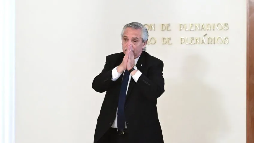 Escándalo: "le prohiben el ingreso a los peregrinos"