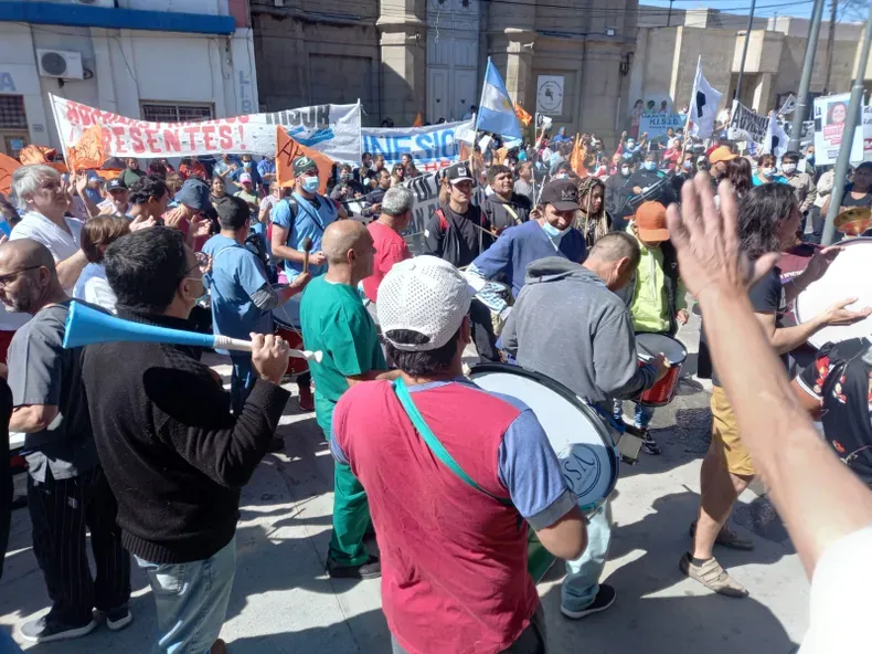 Esclarecen una estafa a un corralón de la Capital