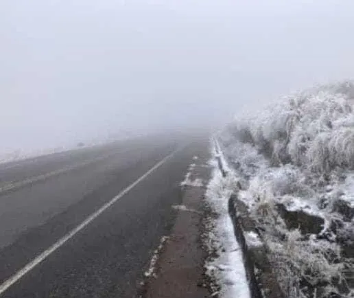 España lucha contra el fuego con temperaturas de hasta 42 grados