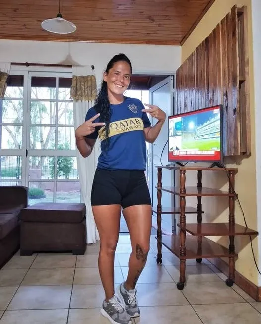 Ésta es el arma con la que una mujer apuñaló a su pareja