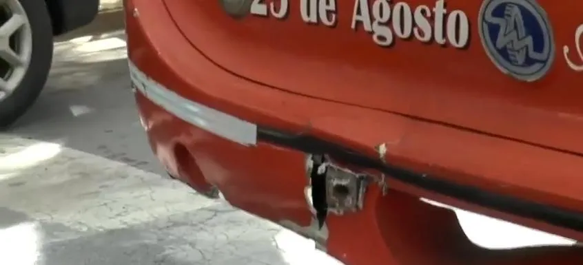 Estaba en la banquina cundo fue embestido por una Hilux