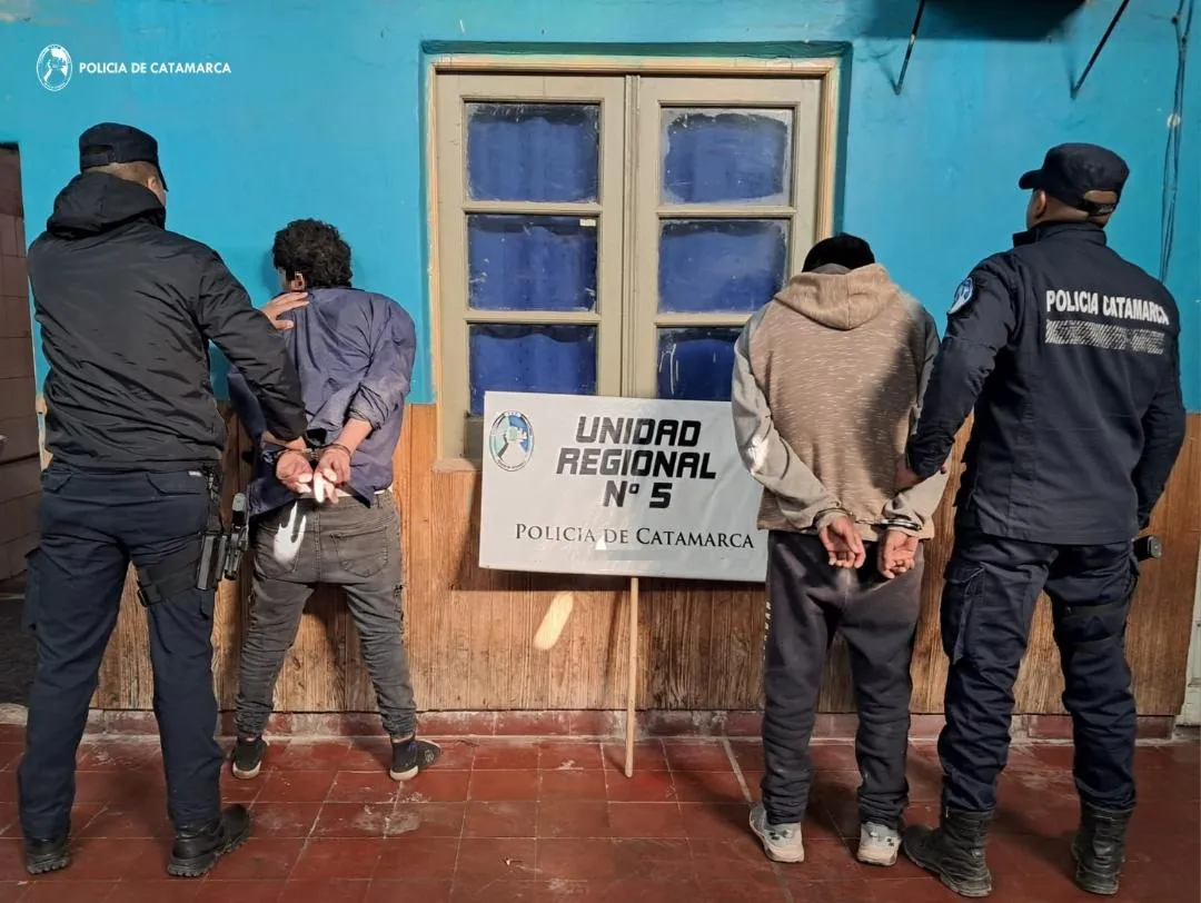 Estudiantes estafados con cena de egresados
