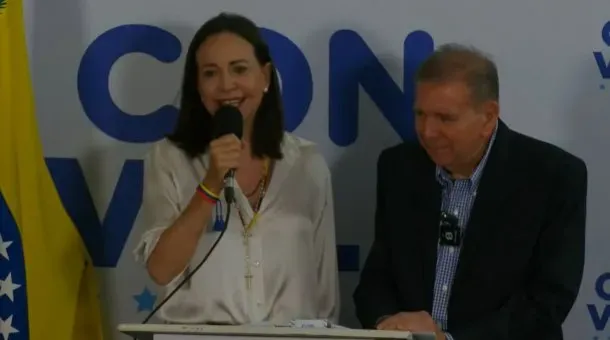 Evalúan quitarle la pensión vitalicia a Alberto Fernández tras la denuncia de Fabiola Yáñez