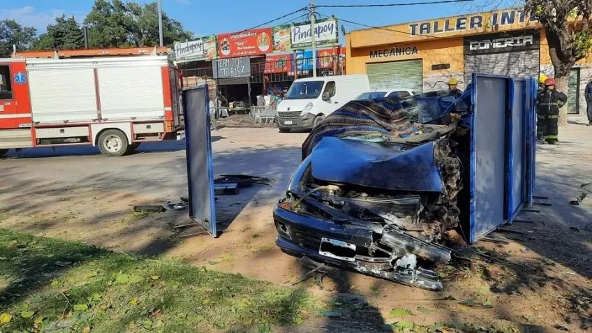 Expulsaron a un adolescente de la clase por un “corte de pelo extremo”