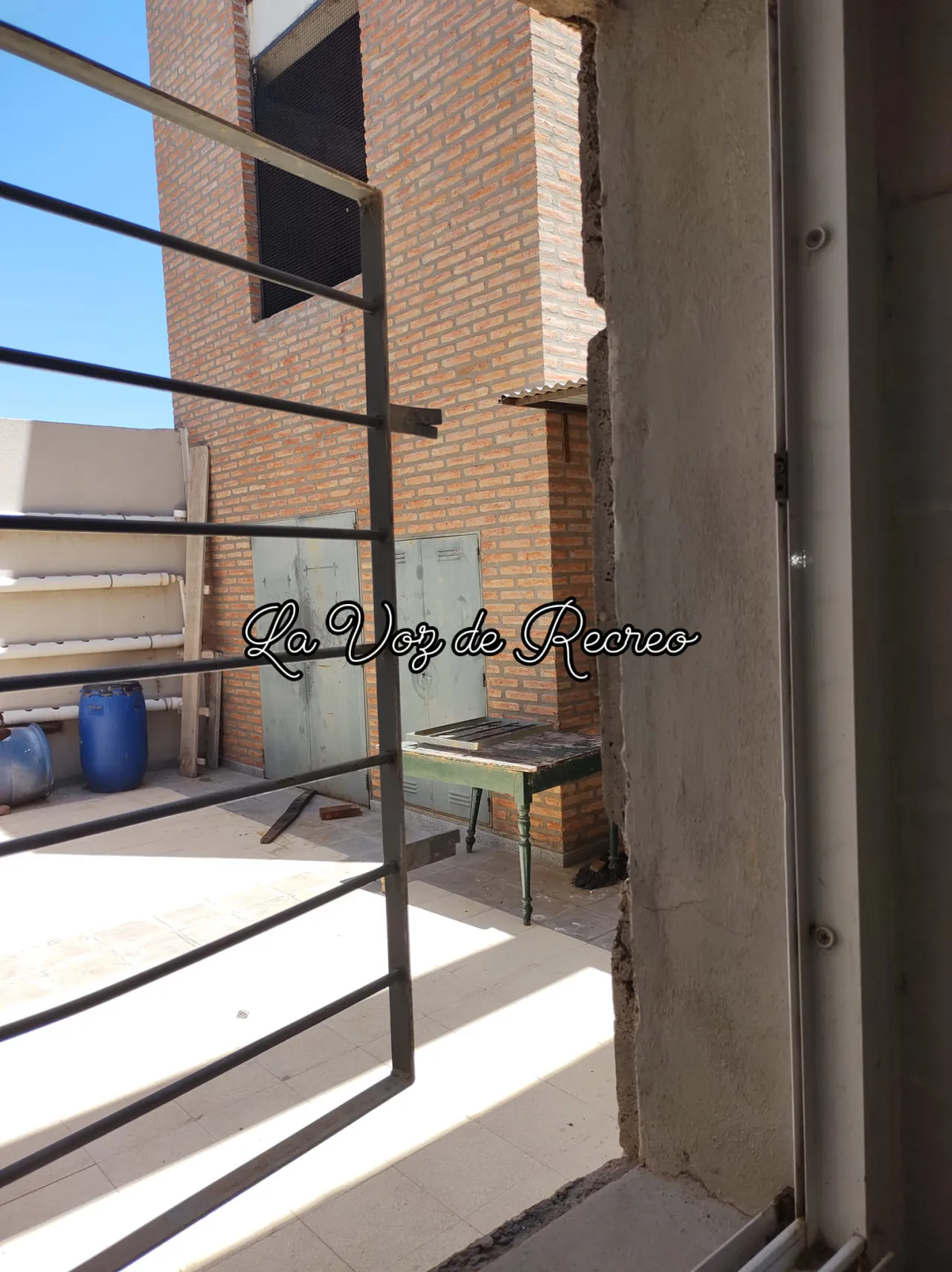 Familiares de Alicia González, manifiestan cortando calles