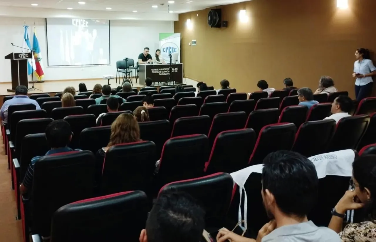 Filmaba el abuso de una nena de 6 años y lo distribuía en una red social