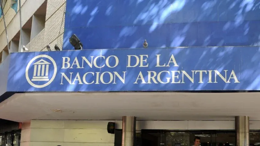 Forzó la puerta e ingresó para robar en el local de su cuñada