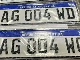 Fue estafado con los pasajes, pero sacó un crédito y viajó para que su mamá conozca a sus nietos