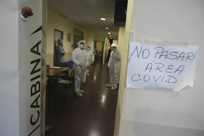 Fueron a vacunarse y por “error” les aplicaron la dosis equivocada de la Sputnik V