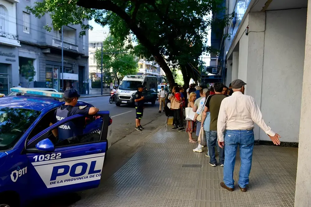 Fuerte advertencia por una Navidad y Año Nuevo sin combustibles