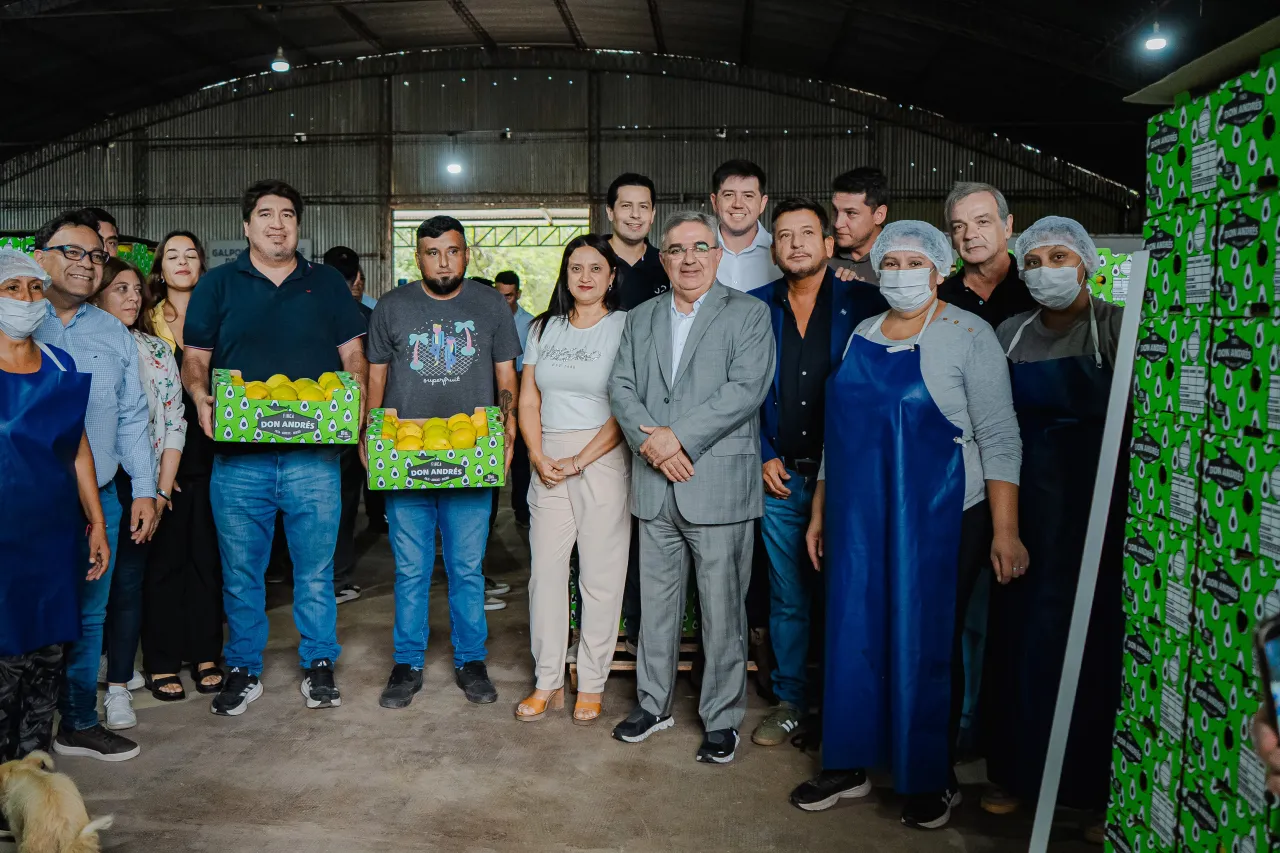 Funcionarios fueron a dialogar con vecinos y "casi los sacan a patadas"