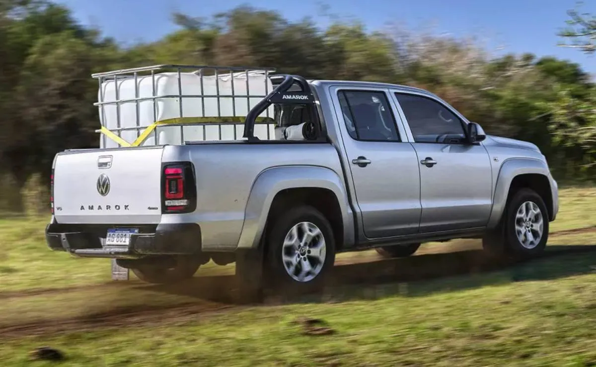 Gama Volkswagen Amarok en septiembre 2026: precios congelados, una sola versión en suba y el debut de la Unlimited V6